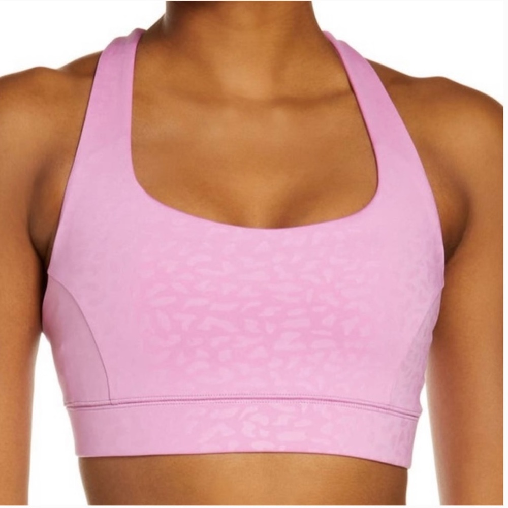 IVL COLLECTIVE chi chi cross back sports bra size 4.  NWT.  Pink.